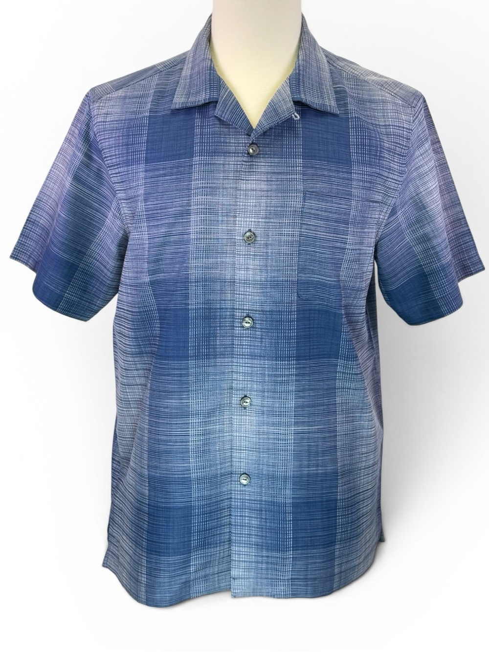 Tommy Bahama Men's Blue Plaid Short Sleeve Button Down Camp Shirt Size M